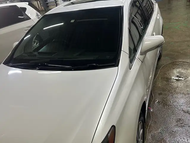Lexus HS