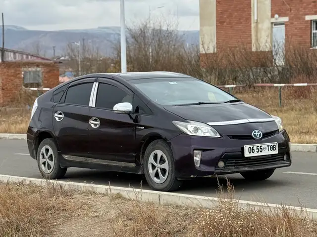 Toyota Prius 30