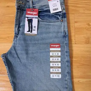 Оригиналь wrangler жийнс, Улаанбаатар — Баянзүрх — 6-р хороо