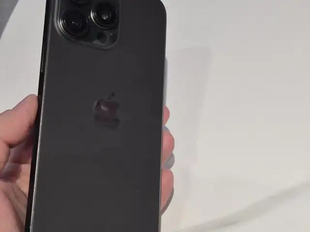 Apple iPhone 15 Pro Max, 256 gb, Black Titanium, Улаанбаатар — Хан-Уул — 23-р хороо
