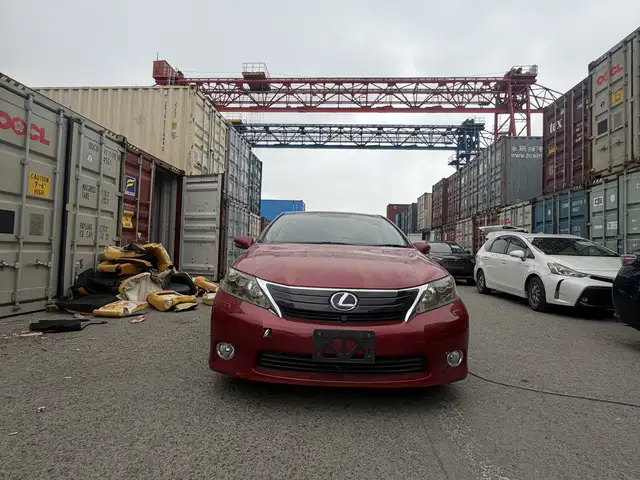Lexus HS