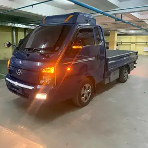 Hyundai Тэвштэй, 2018, Улаанбаатар — Баянзүрх — Өгөөмөр захын зүүн