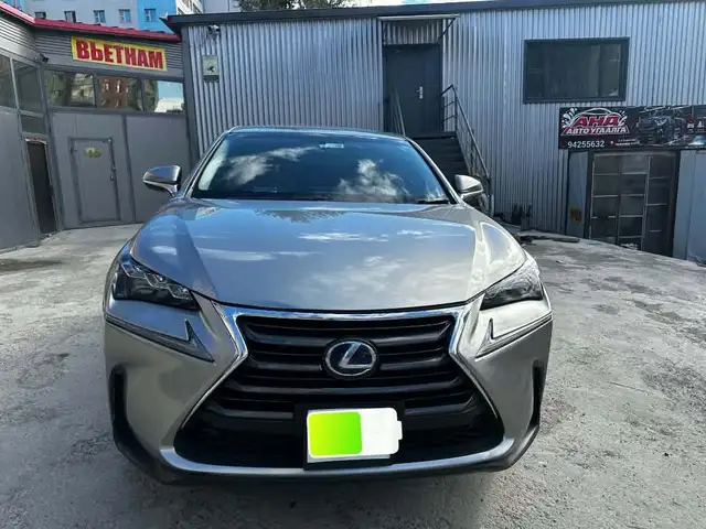 Lexus NX