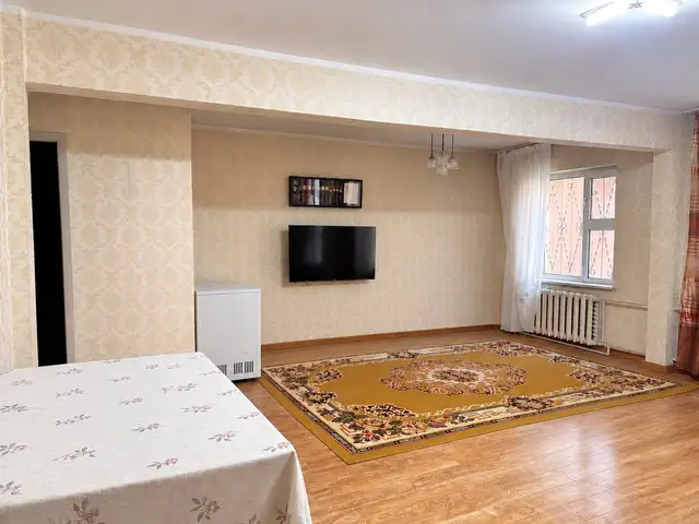 Бзд 2 өрөө болгож зассан 3 өрөө 70мкв, Улаанбаатар — Баянзүрх — Сансар