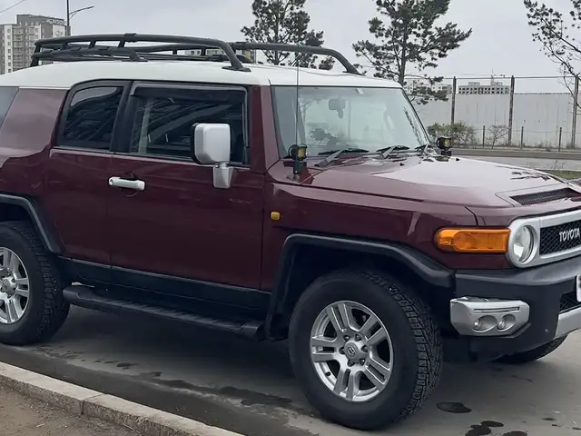Toyota FJ Cruiser