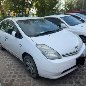 Toyota Prius 20