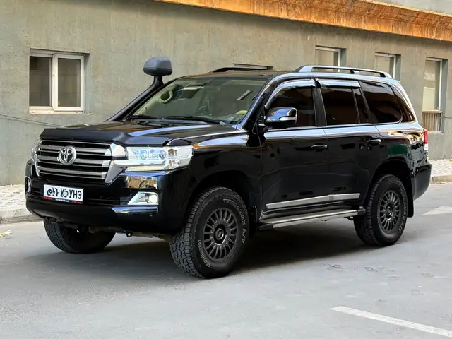Toyota Land Cruiser 200