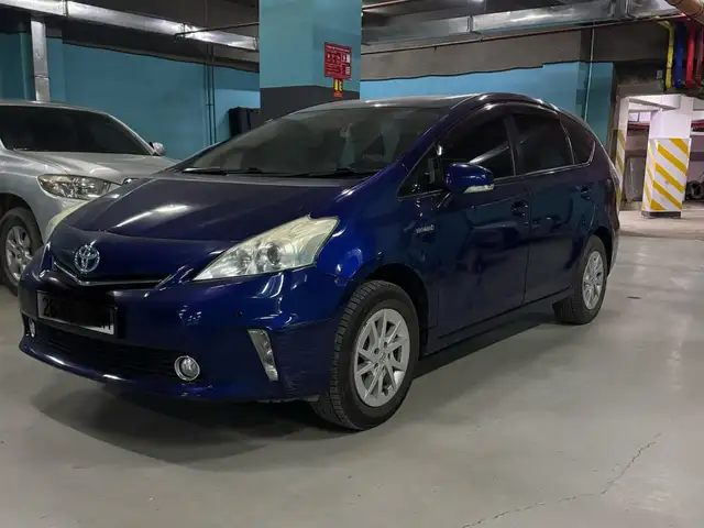 Toyota Prius 40