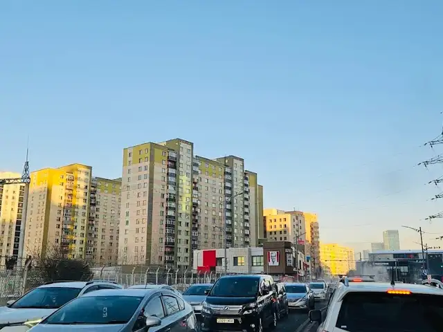Худ 15-р хороо хансвилл хотхонд 3 өрөө 76,7мкв, Улаанбаатар — Хан-Уул — 15-р хороо