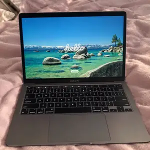 Apple 13.3, Улаанбаатар — Баянзүрх — Зүүн 4 зам