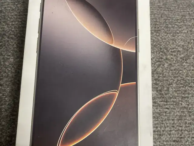 Apple iphone 16 Pro, 256 gb, Улаанбаатар — Баянзүрх — 13-р хороо