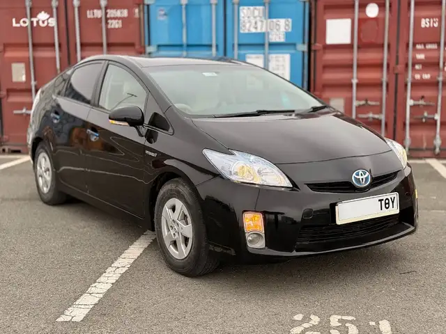 Toyota Prius 30
