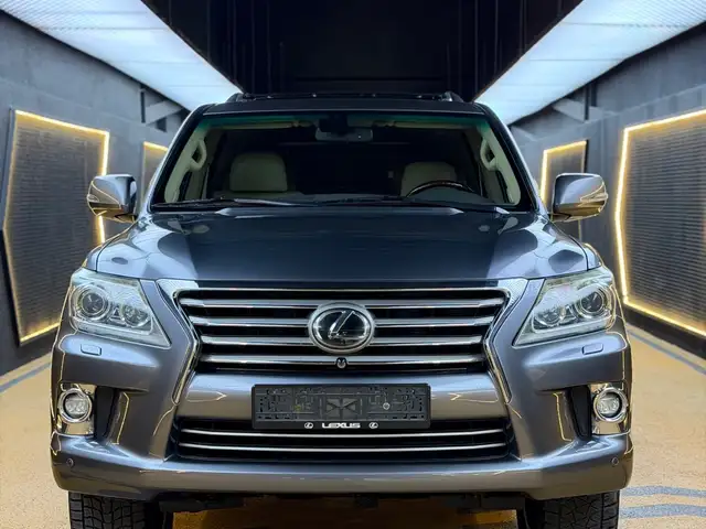 Lexus LX 570