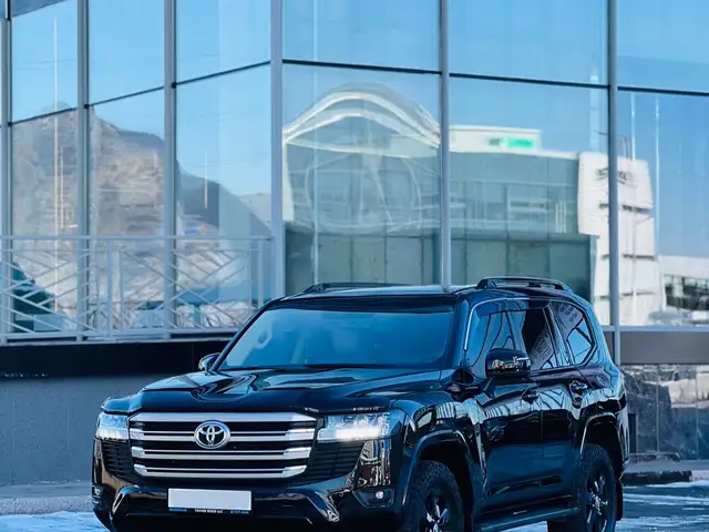 Toyota Land Cruiser 300