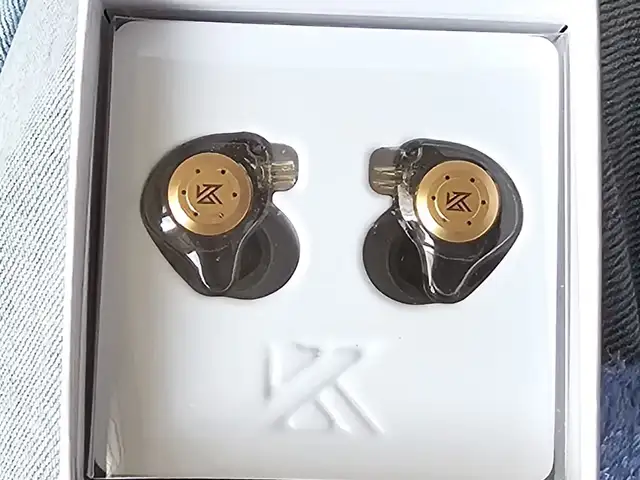 Kz edx pro chihewch, Дархан-Уул