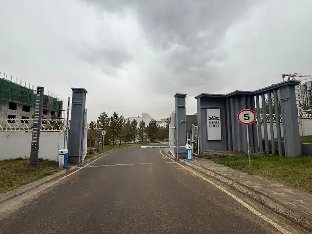 Зайсан хунгийн хотхонд 3 өрөө орон сууц 117мкв, Улаанбаатар — Хан-Уул — 11-р хороо