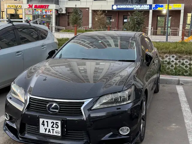 Lexus GS