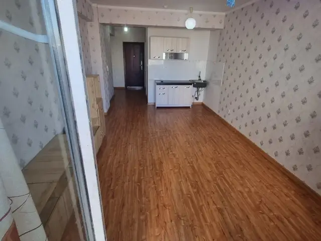 Bzd 10r horoo 27m2 1uruu oron suuts, Улаанбаатар — Баянзүрх — 10-р хороо