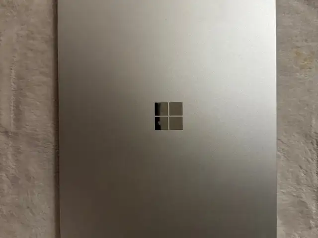 Microsoft surface laptop go, Улаанбаатар — Баянзүрх — 13-р хороолол