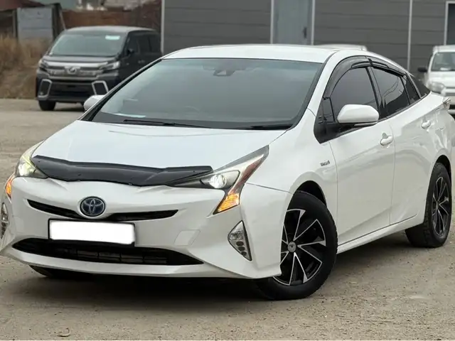 Toyota Prius 50