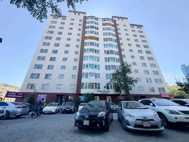Багшийн дэд урд талд 2 өрөө 72мкв, Улаанбаатар — Сүхбаатар — 1-р хороо