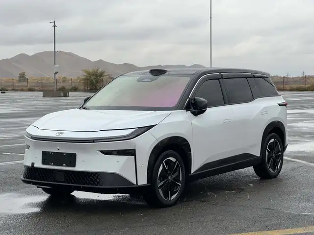 Toyota bZ3