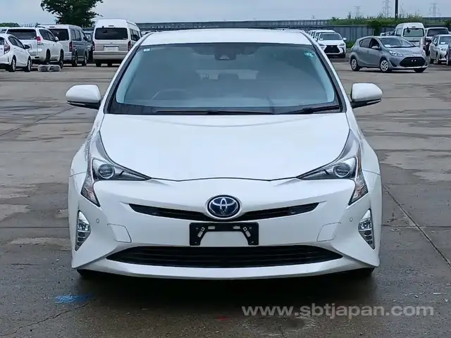 Toyota Prius 51