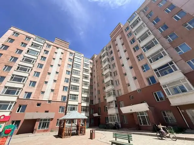 Бгд 10-р хороололд сувилахуйн сургуулийн ард 2 өрөө 52м2, Улаанбаатар — Баянгол — 10-р хороолол