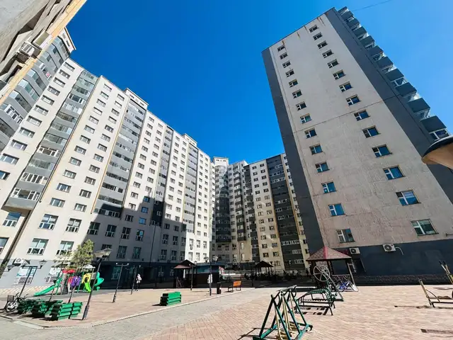 Бзд 14 хороо зүүн хүрээ хотхонд тавилгатай 3 өрөө 83.45м2 байр, Улаанбаатар — Баянзүрх — Зүүн 4 зам