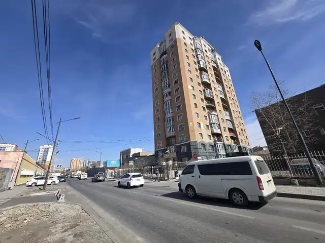 Худ 19-р хороололд аюулын урд зам дагуу 136мкв 4 өрөө байр, Улаанбаатар — Хан-Уул — 19-р хороолол