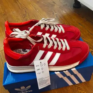 Adidas sl 72, Улаанбаатар — Баянзүрх — 41-р хороо