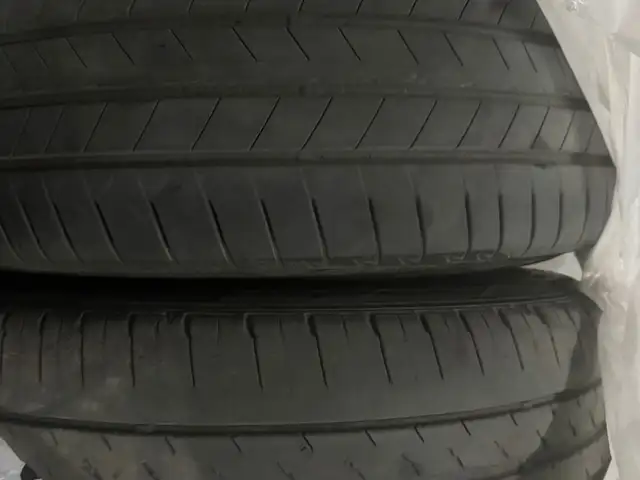 225/45/R18, Зуны, Улаанбаатар — Хан-Уул — 15-р хороо