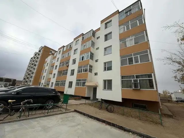 Дарханд 2 өрөө байр 45m2, Дархан-Уул