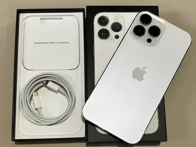 Apple iPhone 13 Pro Max, 128 gb, Silver, Улаанбаатар — Хан-Уул — 19-р хороолол