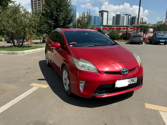 Toyota Prius 30