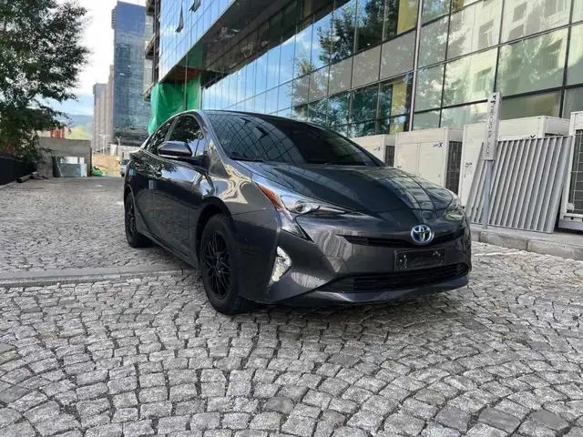Toyota Prius 50