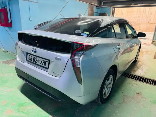 Toyota Prius 55