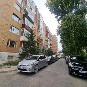 Уид фантамын зүүн талд 96мкв 3 өрөө, Улаанбаатар — Сүхбаатар — Хүнсний 50-р дэлгүүр