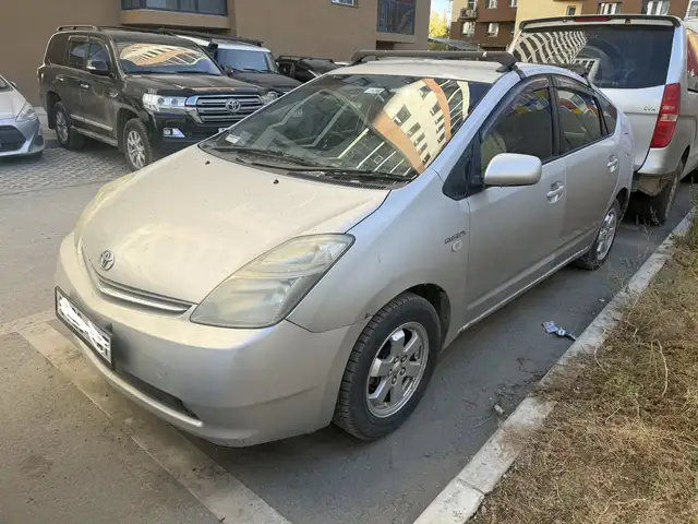 Toyota Prius 20