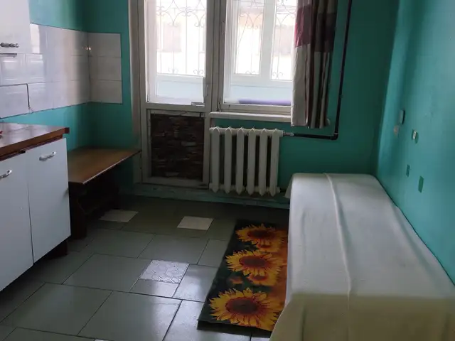Tomor zamd polkontoi hajuu oroo, Улаанбаатар — Баянгол — 4-р хороо