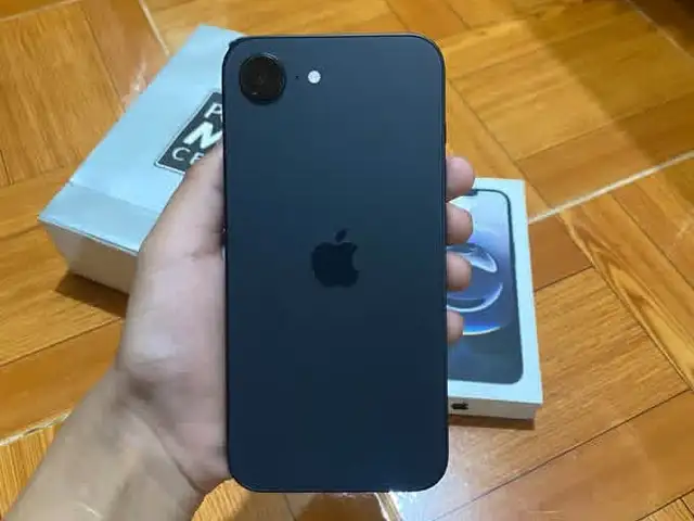 Apple iPhone 16e, 128 gb, Улаанбаатар — Баянзүрх — Сансар