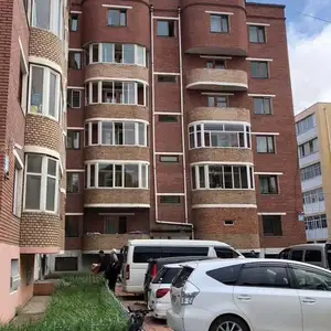 Сбд хотын төвд бага тойрогт 2 өрөө 49мкв, Улаанбаатар — Сүхбаатар — Бага тойрог