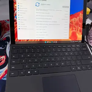 Microsoft Surface 13", Intel Core i5, 8 GB RAM, 256 GB, Улаанбаатар — Баянзүрх — Натур худалдааны төв