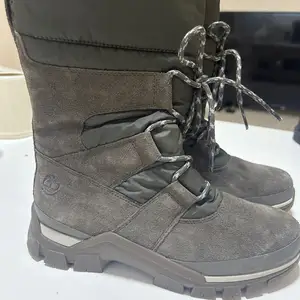 Timberland, Улаанбаатар — Баянгол — 3, 4 хороолол