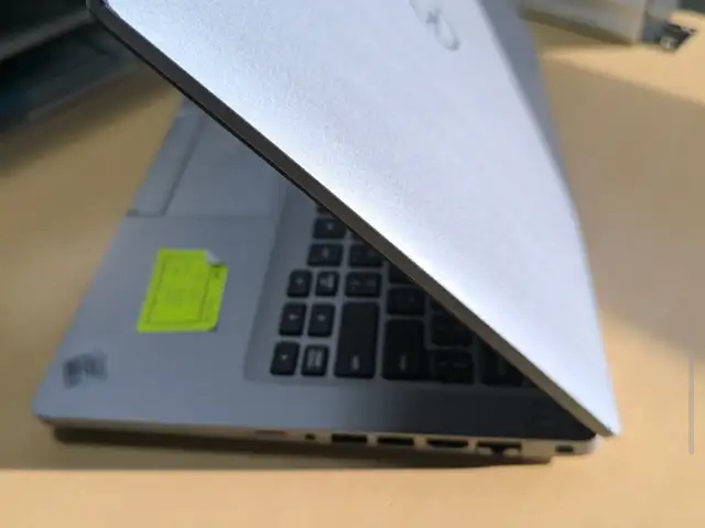 Dell 14'', Intel Core i5, 8 GB RAM, 256 GB, Улаанбаатар — Баянгол — 6-р бичил