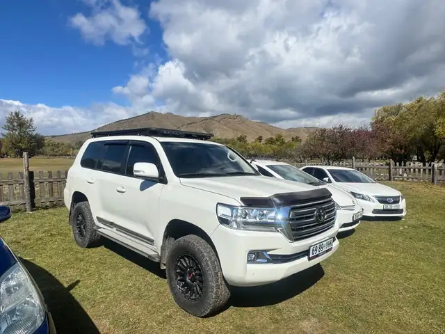 Toyota Land Cruiser 200