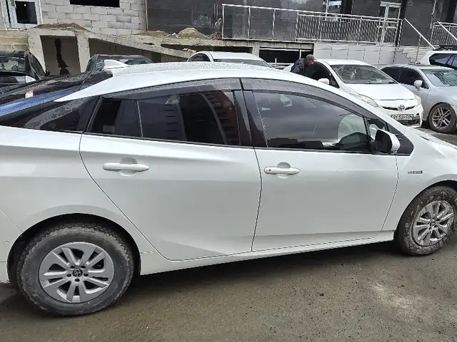 Toyota Prius 50