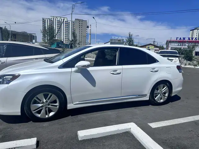 Lexus HS