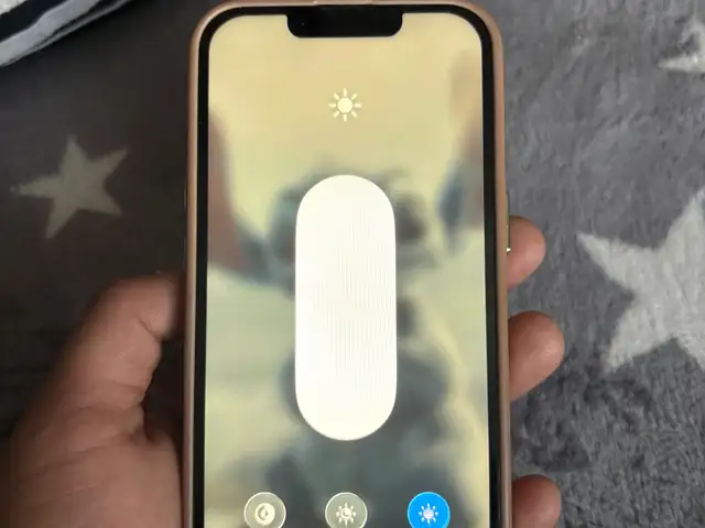 Apple iPhone 13, 128 gb, Midnight, Улаанбаатар — Сонгинохайрхан — 2-р хороо