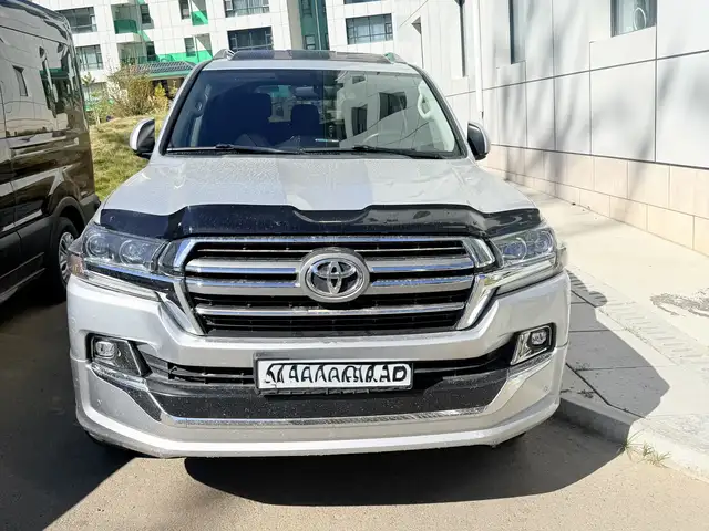 Toyota Land Cruiser 200